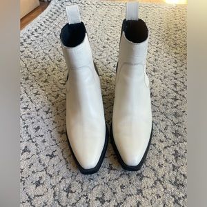 Everlane western boot white